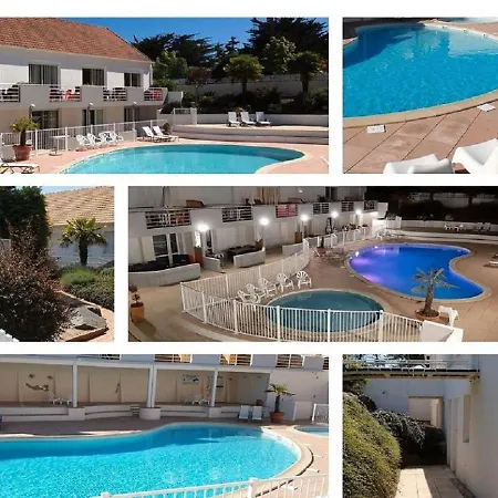 LOGEMENT T2 PMR piscine Privée 400m de la Plage-3