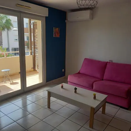 Appartement Moderne D'Une Chambre Avec Terrasse-2
