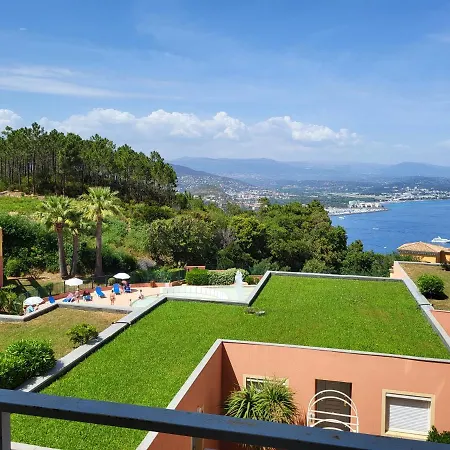 Vue Mer Et Esterel Sur La Baie De Cannes-3