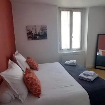 Joli appartement climatisé-3