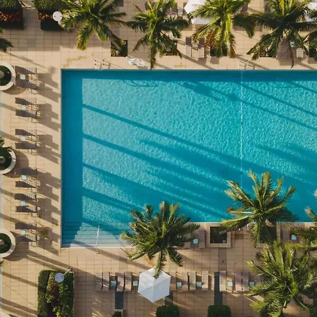 Four Seasons Hotel Miami-3