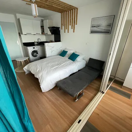 Appart En Residence Calme Avec Parking Prive-2