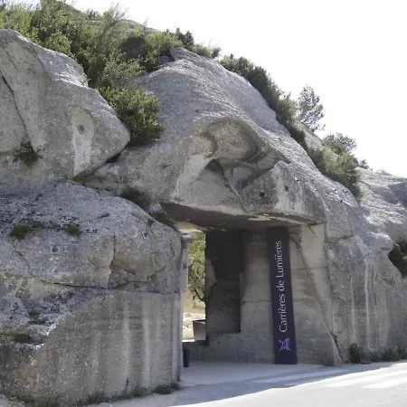 Les Baux-Beaux-3