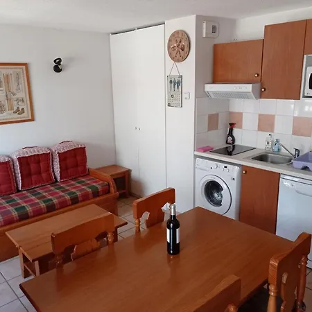 Agréable appartement avec balcon dans résidence calme-2