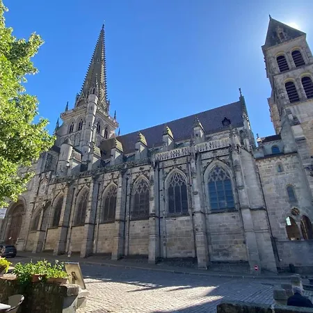 Studio 2 pers ou Appartement 4-7 pers Quartier Cathédrale-3