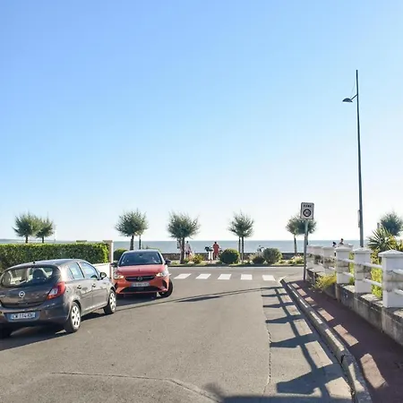 1 Bedroom Beach Front Apartment In Royan-3