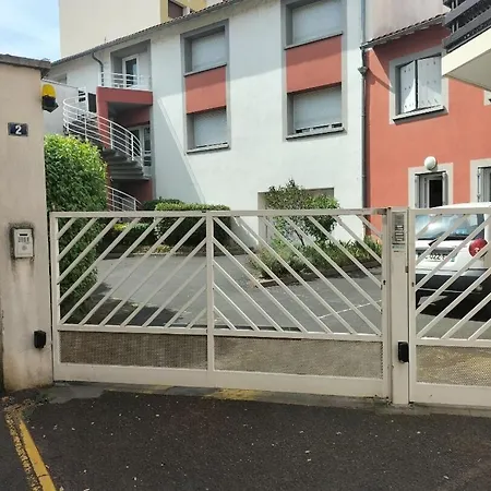 Bel appartement avec micro ext et parking privé-2