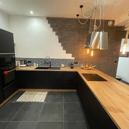 Appart 110M2 Terrasse Climatise Quartier Medieval-2