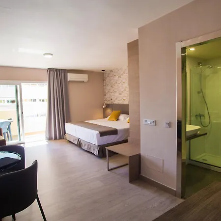 Ona Marbella Inn-3