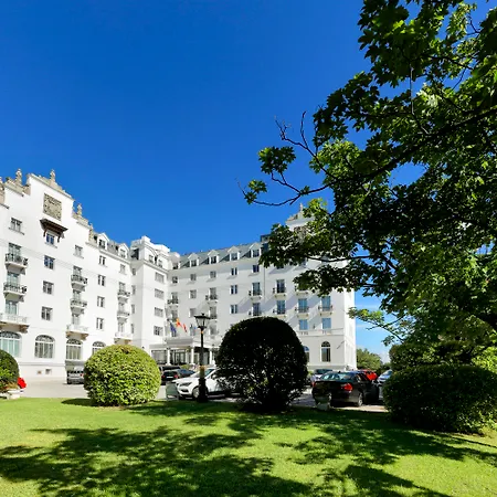Eurostars Hotel Real-3