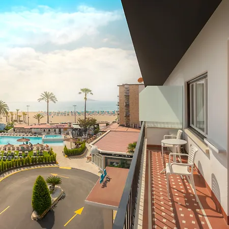 Gran Hotel Delfin-2