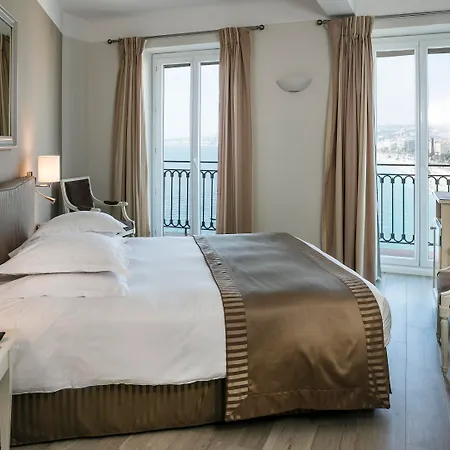 Hotel Suisse-3