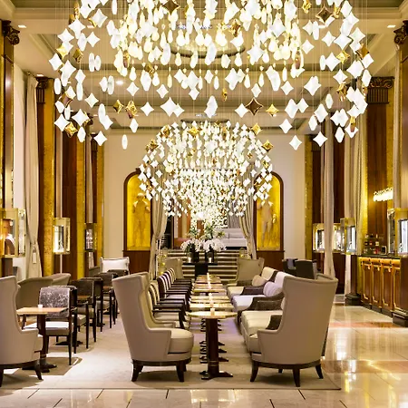 Hôtel Barrière Le Majestic Cannes-3