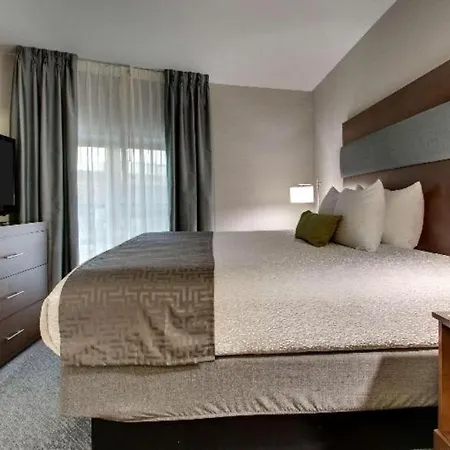 Best Western Plus Boston Hotel-3