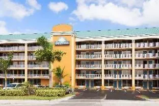 Days Inn By Wyndham Fort Lauderdale-Oakland Park Airport N-2