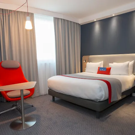 Holiday Inn Express Paris - Velizy By Ihg-3