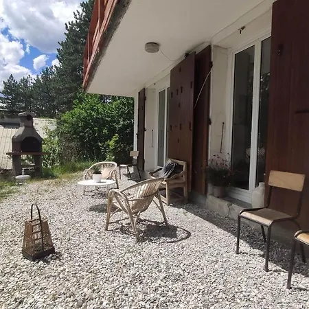 Tres Bel Emplacement Pour Cet Appartement-3