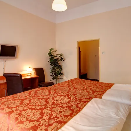 Hotel Polonia Centrum-3