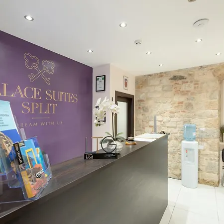 Palace Suites Heritage Hotel - Adults Only-3