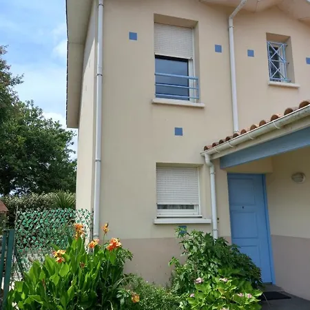 Maison 100M2, 3 Chambres, Jardin Et Piscine-3