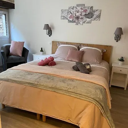 Chez la p'tite Marie-2
