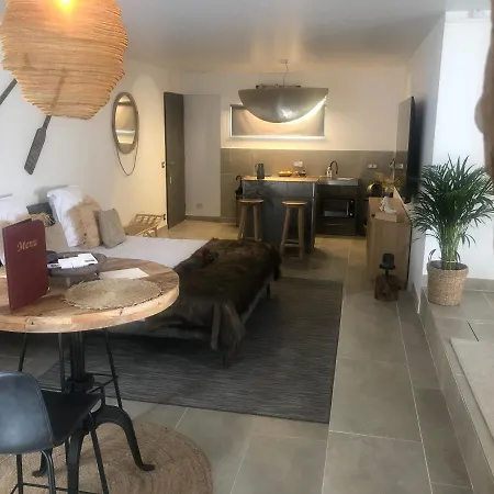 Les Lofts de Bouzigues - Spa privatif&Romantique-2