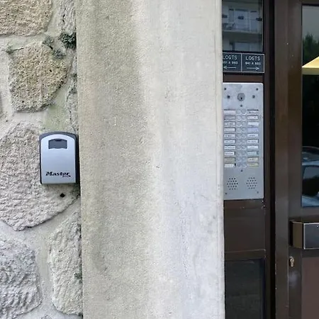 Bel Appartement Avec Parking Et Terrasse Plein Sud-2