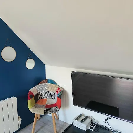 Les Lofts De Provins: Apt 6-2