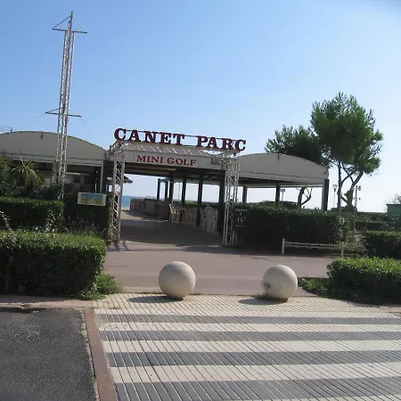 Studio vue sur la mer au 6ème et dernier étage-3