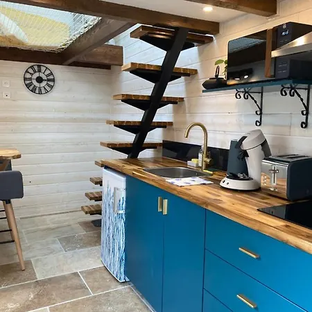 La Tiny Blue - maison insolite pour 2 - sans Tv-2