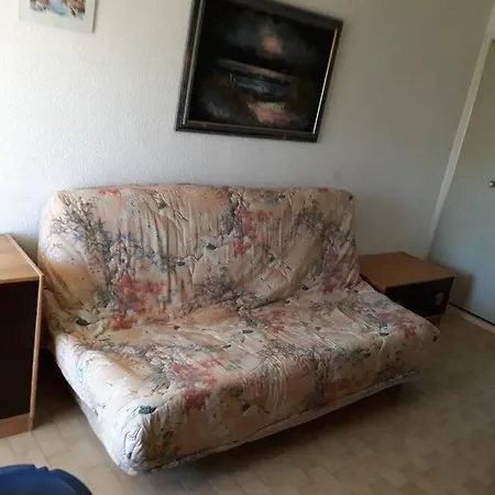 Le Grau-Du-Roi : Appartement En Residence-3