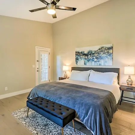 Upscale Scottsdale Oasis With Patio And Hot Tub!-3