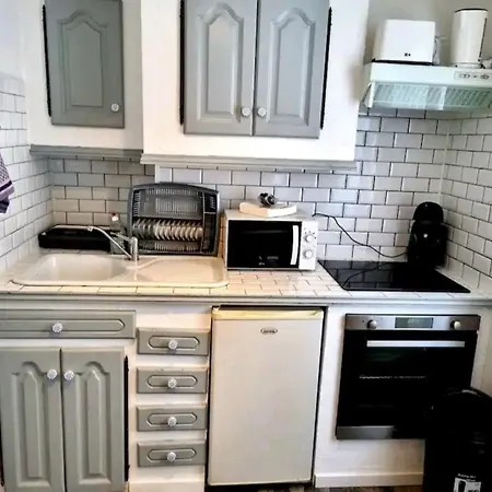 Bel Appartement Perpignan Plein Centre-3