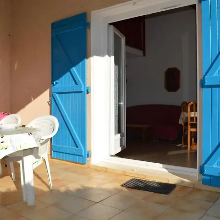 Maison 2 Pieces Avec Mezzanine, Terrasse A Saint-Cyprien - Fr-1-225D-558-3