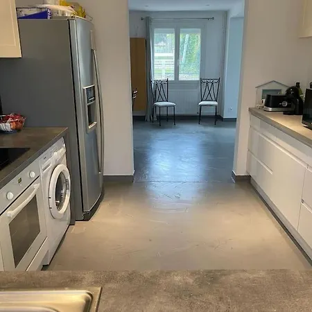 Maison confortable pour 10 personnes avec jacuzzi-3