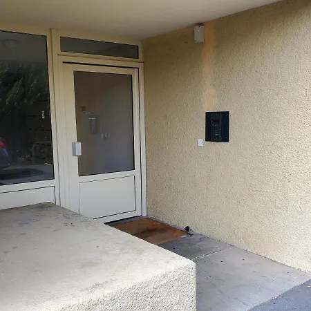 Appartement Avec Jardin Privatif-3