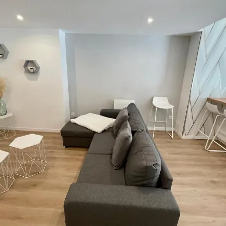 Appartement 2 chambres en plein centre ville-2