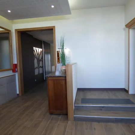 Charmant 2 Pieces Au Coeur De La Rochelle, Ideal Pour 2 Personnes - Fr-1-551-33-2