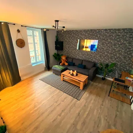 Super Appartement T3 proche gare-3