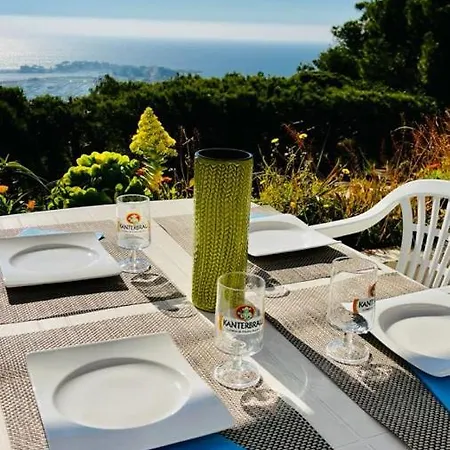 Vue mer panoramique et piscine-2