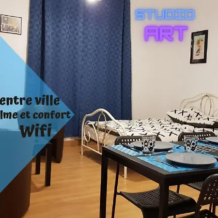 **Studio Art - 30M2 - Centre Ville**-2