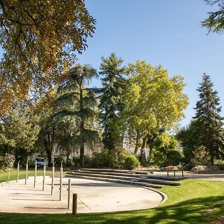 Les Arènes - 2 chambres - Climatisé avec Balcon-2