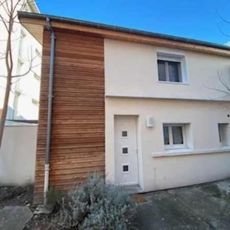 Maison duplex avec terrasse proche de la gare SNCF-3