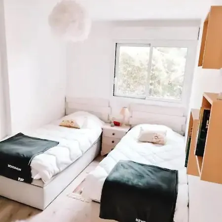 T3 refait à neuf /Plage/Centre/Gare/Terrasse/Pkg/wifi-3