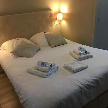 Logis Hôtel Les Sables d'Or-2