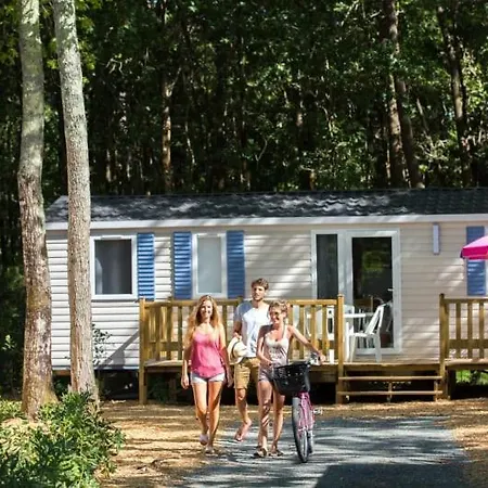 Camping Officiel Siblu Domaine de Soulac-2