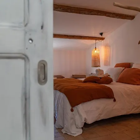 La Maison de Lyna - Suites de charme intra-muros avec parking&autonomie-2
