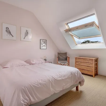 Villa pour 6 à 450m de la plage du Roalliguen-2
