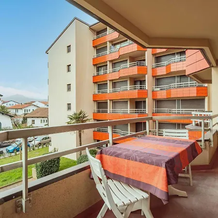 Superbe appartement rénové face à la plage avec parking et balcon - FR-1-2-420-2