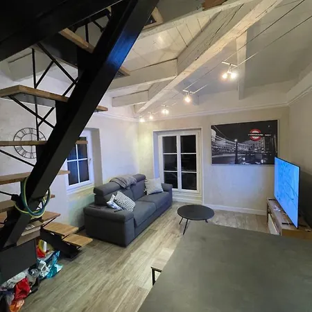 Hyeres Appartement Type Loft Proche De La Mer-3